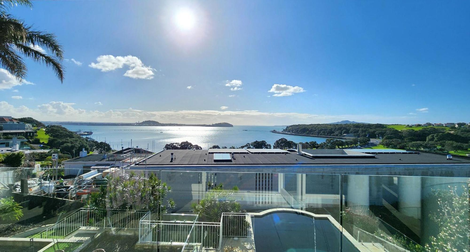 فيلا Orakei Grandeur Mansion With Sea Views & Pool أوكلاند المظهر الخارجي الصورة